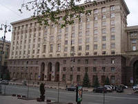 Попову вдруг понадобилась помощь дошкольников. Столичные школы и садики заставляют просить о проведении сессии Киевсовета